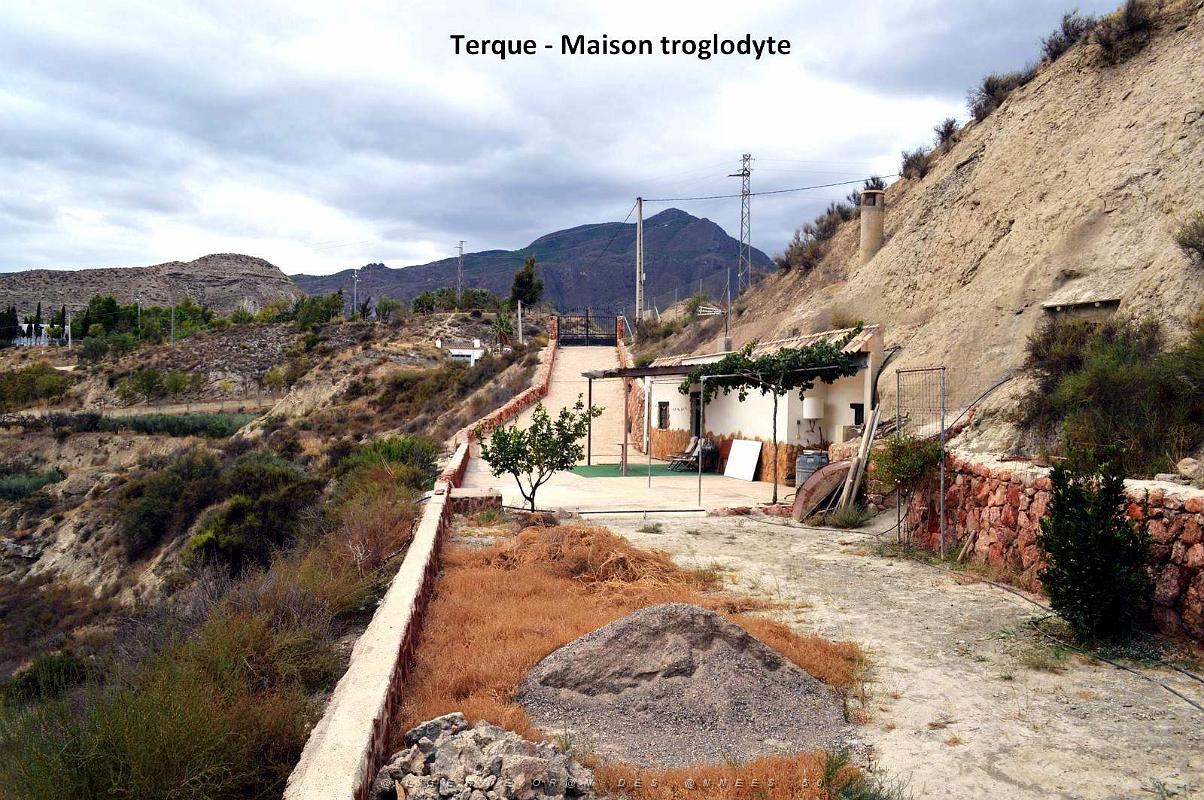 08 20210922 ALMERIA UN CROCHET PAR TERQUE MAISON TROGLODYTE (10).jpg